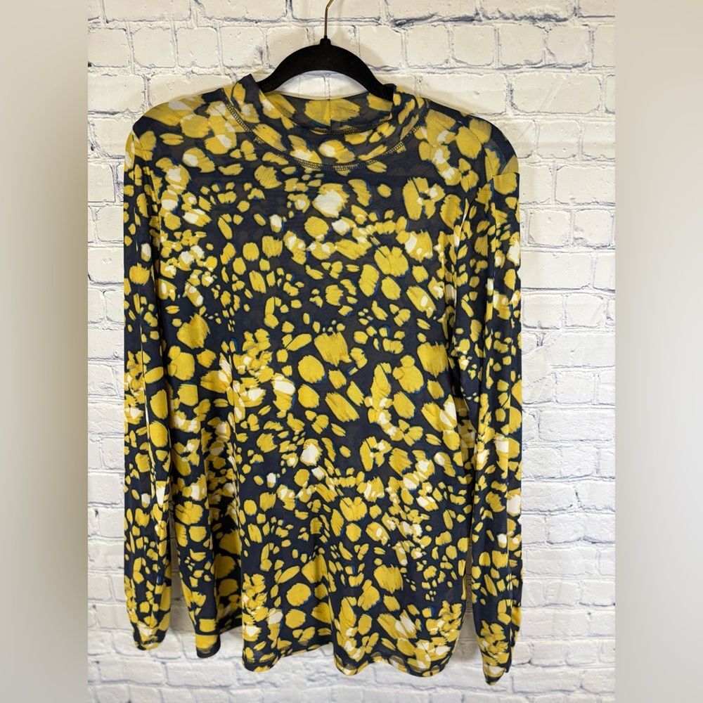 LOGO Blue Yellow White Abstract Printed Long Ruched Sleeve Casual Mesh Top